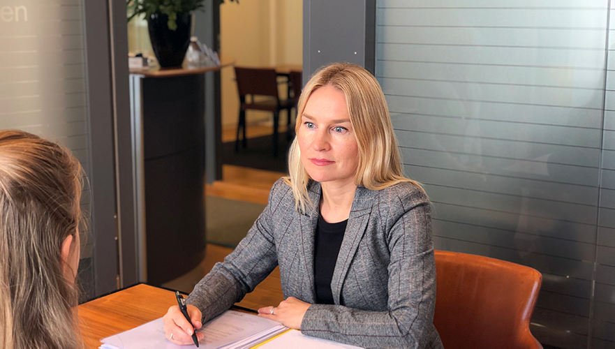 Kristina Mannerback, biträdande jurist