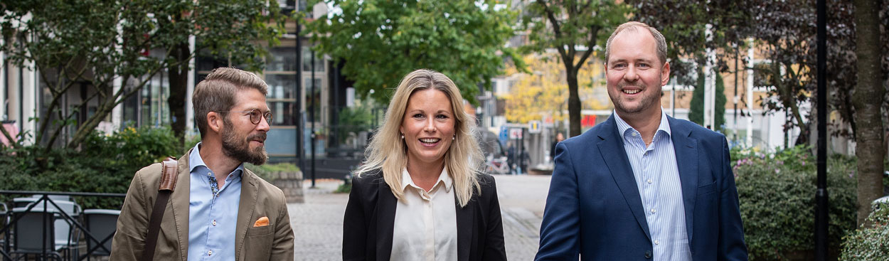 Advokater och jurister